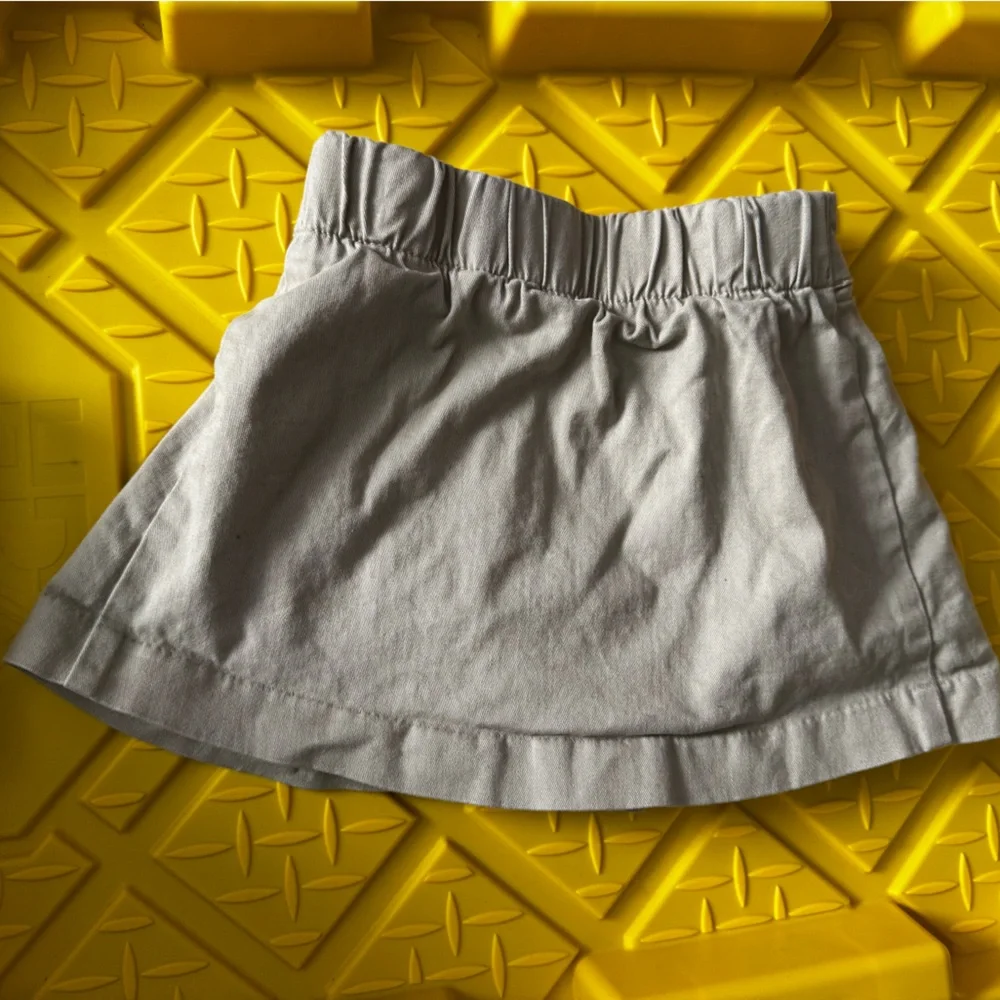 2/$10- The Children's Place Tan Uniform Short